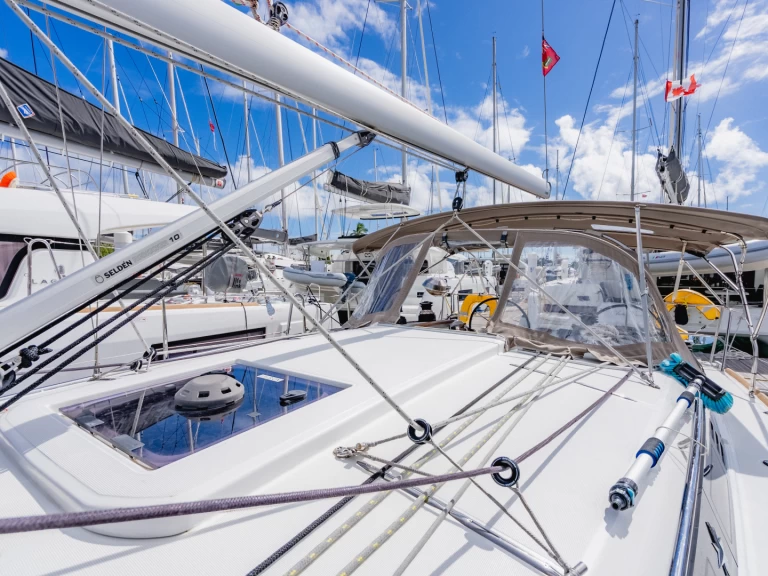 Location à Road Town - Jeanneau Sun Odyssey 349 sur SamBoat