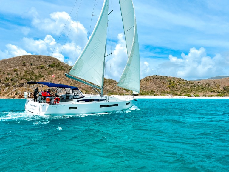 Location à Road Town - Jeanneau Sun Odyssey 490 sur SamBoat