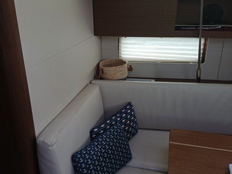 Louez un Bénéteau Oceanis 46.1 à Álimos