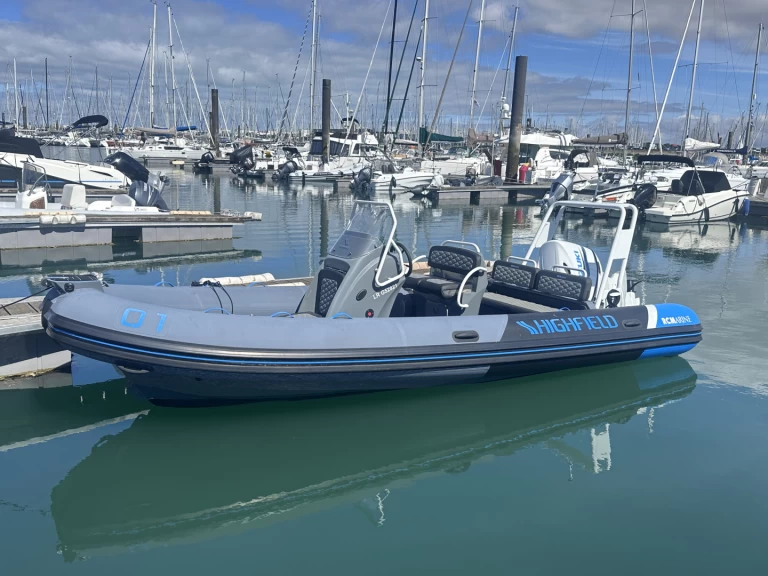 Highfield Patrol 600 a louer à La Rochelle