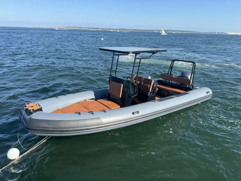 Location bateau Highfield Highfield Sport 700 à Cap Ferret sur Samboat