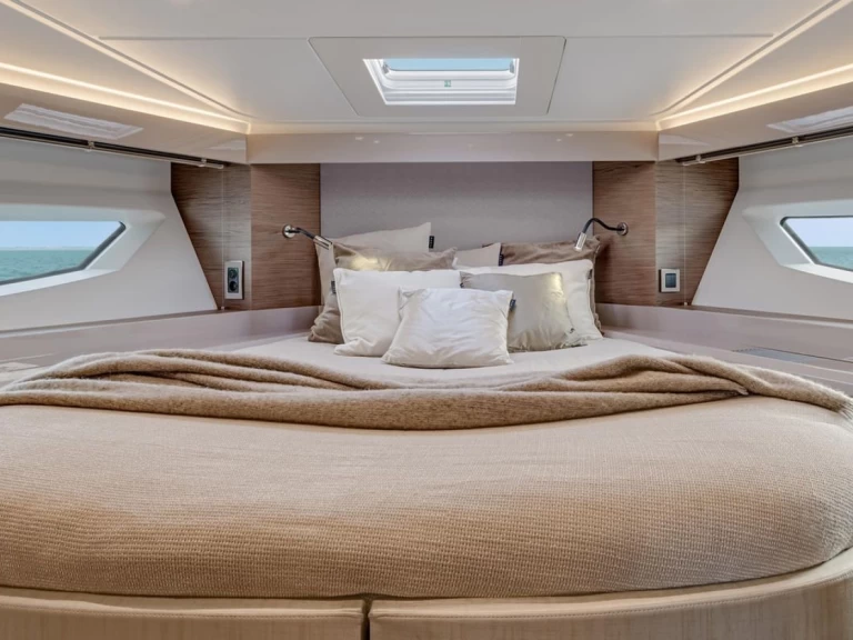 Location Bateau à moteur à Marine de Sant'Ambrogio - Bénéteau GRAN TURISMO 50 HT