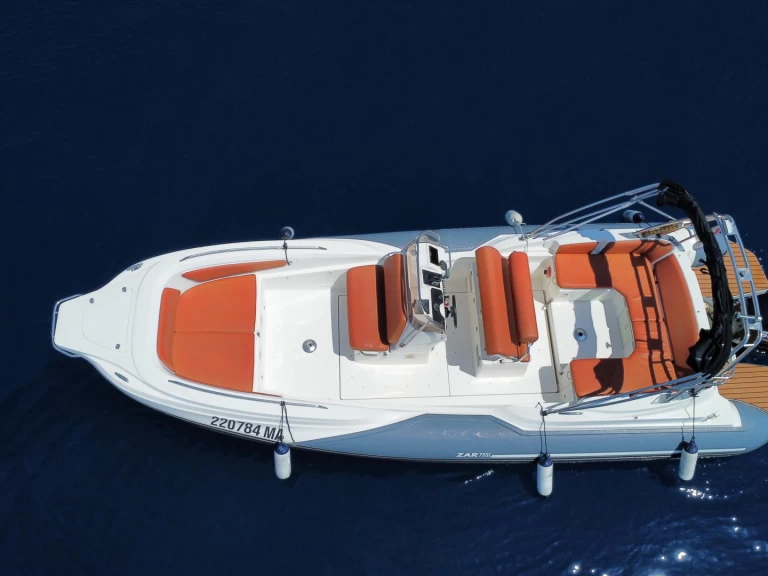 Location Bateau à moteur à Makarska - Zar Zar 75