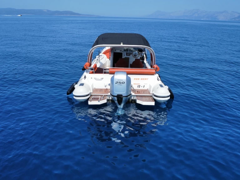 Location Bateau à moteur à Makarska - Aquamax Aqumax B-27F