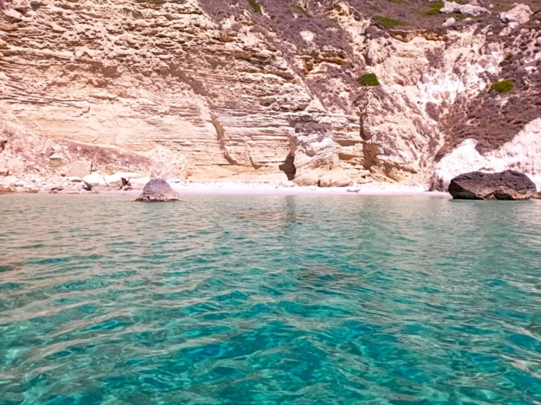 Location Semi-rigide à Cagliari Port - Bwa BWA 23 EVOLUTION