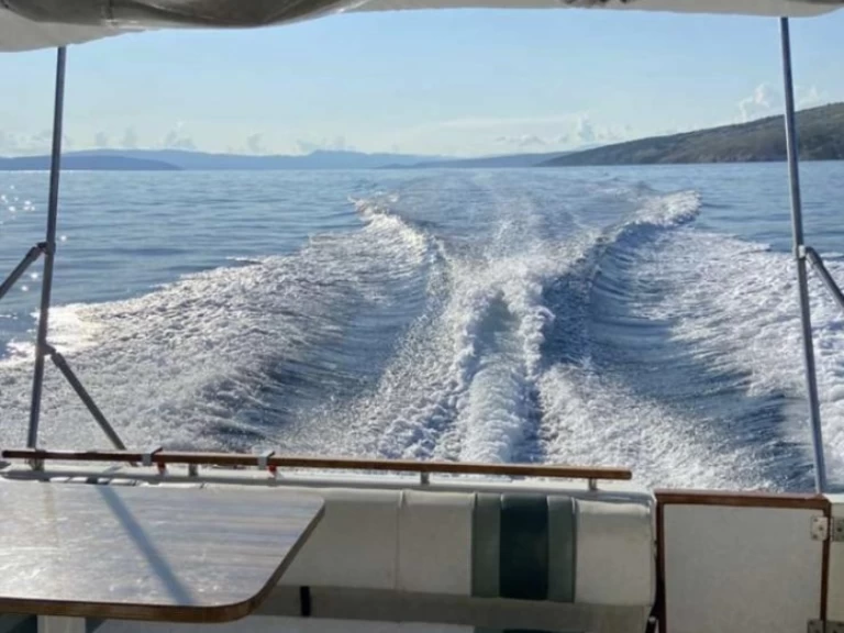 Location Bateau à moteur Sea Ray avec permis