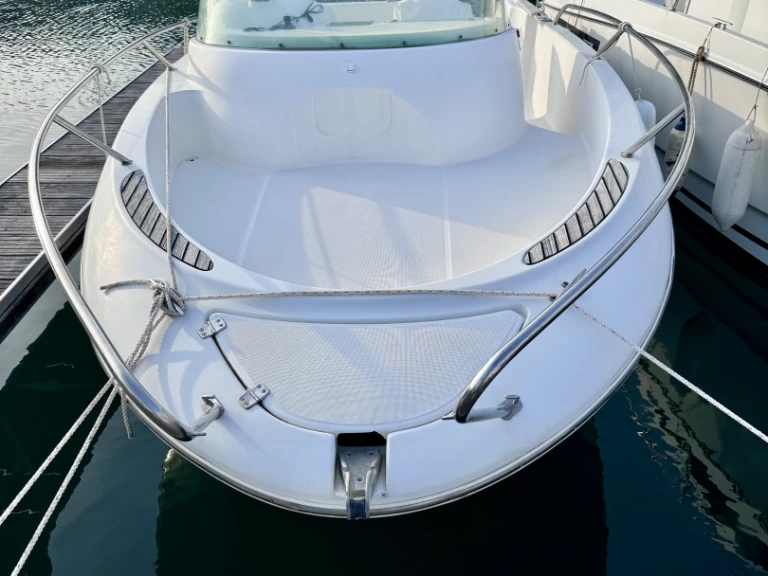 Louer Bateau à moteur avec ou sans skipper Jeanneau à Lézardrieux