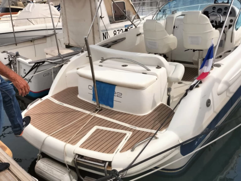 Louez un Rio Rio 750 Cabin Cruiser à Cannes