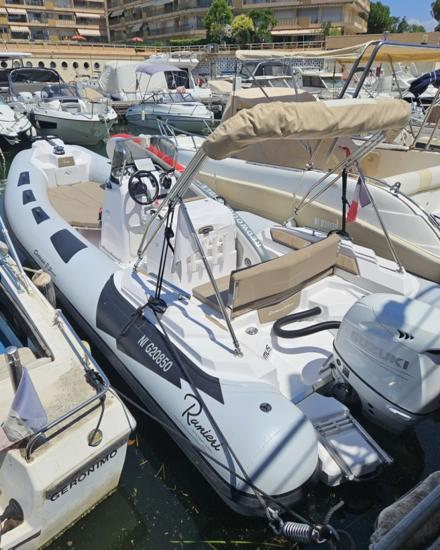 Location Semi-rigide à Mandelieu-la-Napoule - Ranieri Cayman 21 Sport