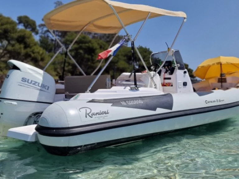 Louer Semi-rigide avec ou sans skipper Ranieri à Mandelieu-la-Napoule