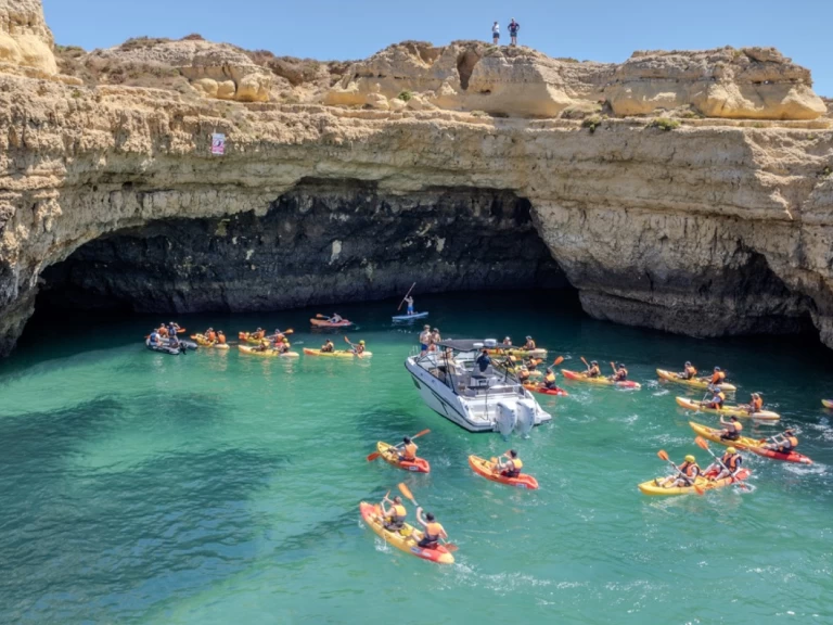 Location Bateau à moteur Finnmaster avec permis