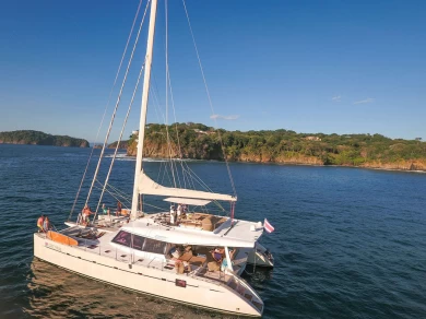 Bareboat Rental Catamaran Bali Catamarans with a boat licence