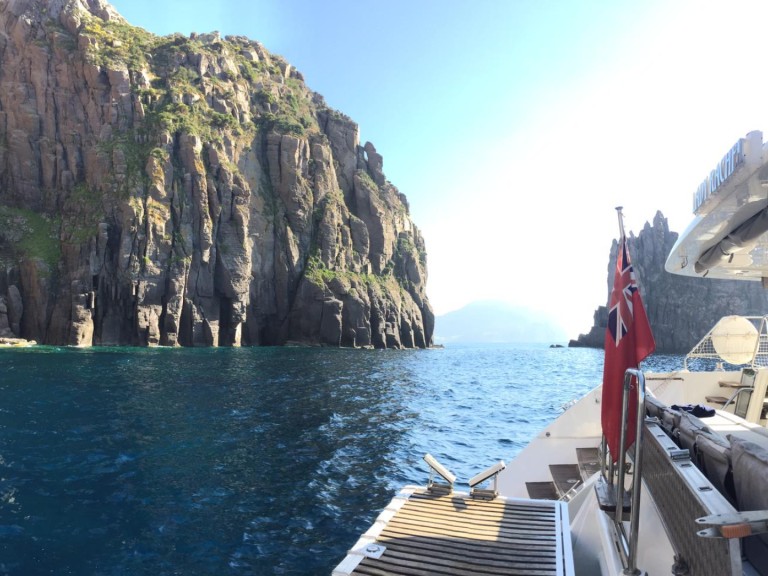 Location bateau Lagoon Lagoon 620 à Cugnana Verde sur Samboat