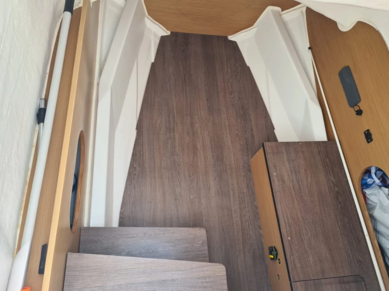 Louez un Bénéteau Flyer 8 SPACEdeck à Les Sables-d'Olonne