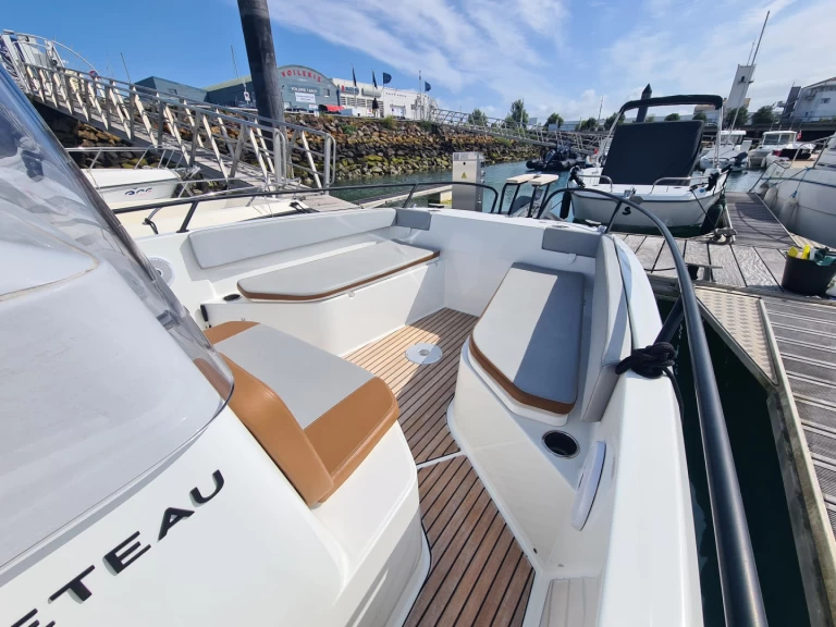 Location bateau Les Sables-d'Olonne pas cher Flyer 8 SPACEdeck