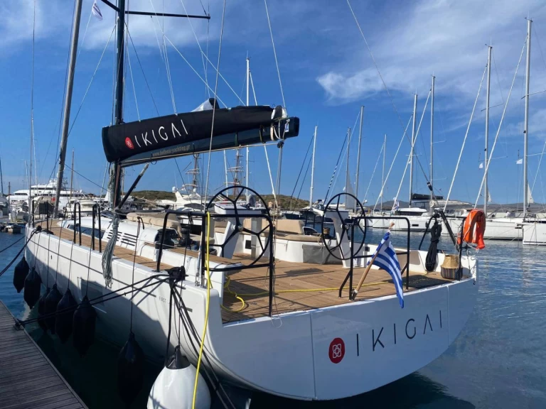 Louez un Bénéteau First 53 à Lávrio