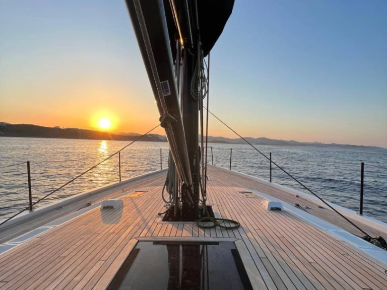 Location bateau Lávrio pas cher First 53