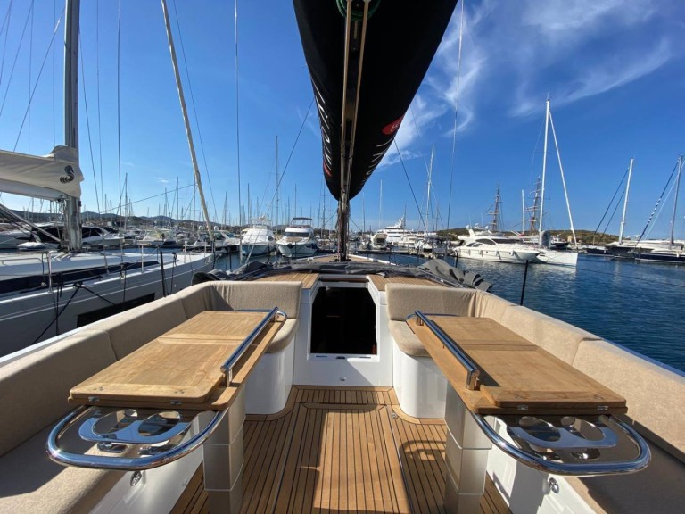 Location Voilier Bénéteau avec permis