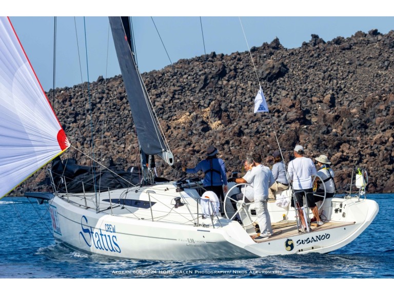 Location bateau Italia Yachts Italia Yachts 11.98 à Le Pirée sur Samboat