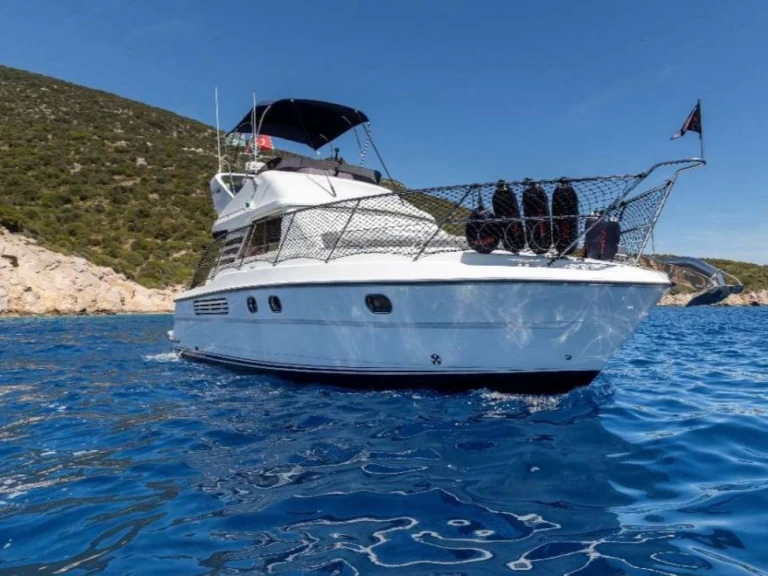 Location bateau Bodrum pas cher Fairline 40