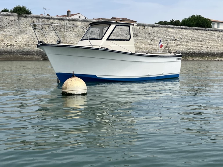 Location à Île-d'Aix - Bénéteau Sunday 550 sur SamBoat