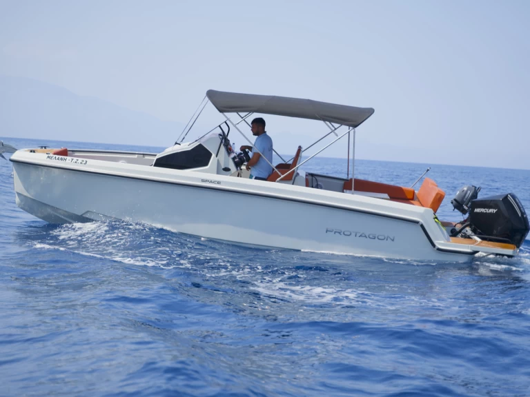 Location bateau Protagon Space 25 à Zakynthos sur Samboat