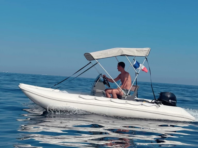 Location à Port de Cannes Marina - 3D Tender Kimple 430 Alu sur SamBoat