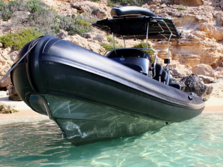 Location Semi-rigide Humber avec permis