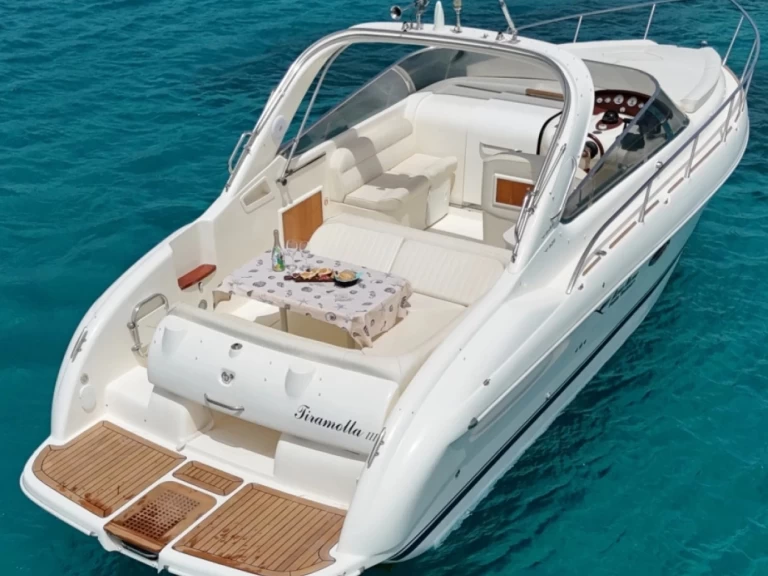 Louez un Airon Airon 325 à Villasimius