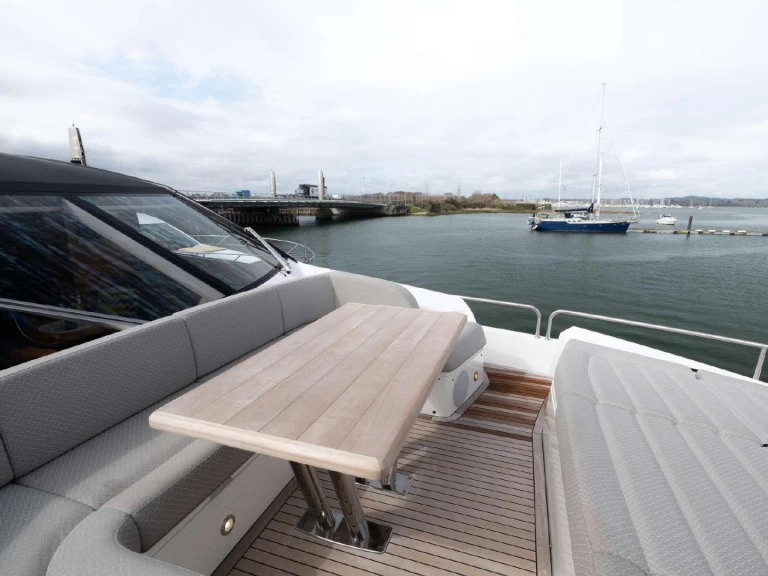 Location Yacht à Ibiza (Ville) - Vanquish 82