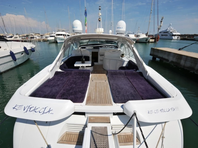 Location bateau Pershing Pershing 54 à Poltu Quatu sur Samboat