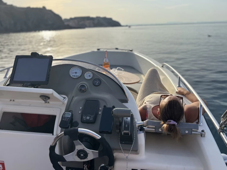 Bateau à moteur à louer à Argelès-sur-Mer au meilleur prix