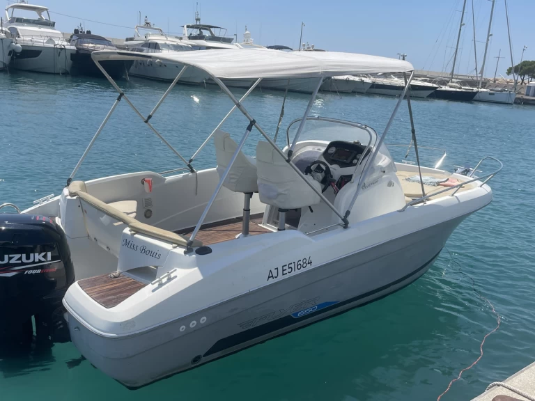 Location bateau Nice pas cher Flyer 650 Open