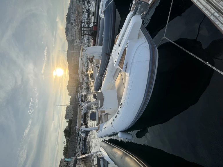 Semi-rigide à louer à Ajaccio au meilleur prix