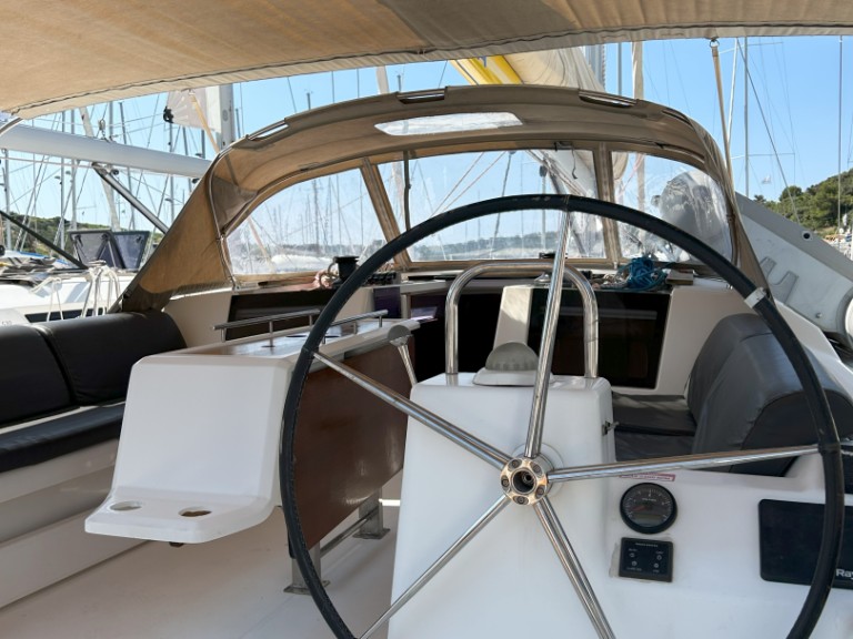 Dufour Dufour 460 Grand Large a louer à Primošten