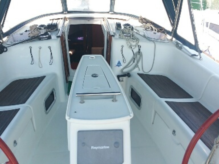 Bénéteau Oceanis 43 a louer à Lefkáda
