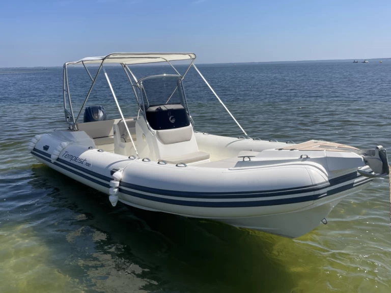 Capelli Tempest 700 Sun a louer à Biscarrosse