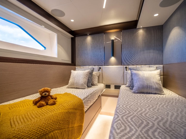 Location bateau Sunseeker Manhattan 68 à Saint-Tropez sur Samboat