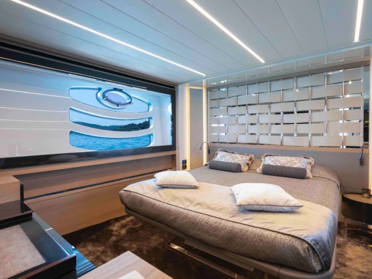 Location Yacht à Saint-Tropez - Pershing PERSHING 70