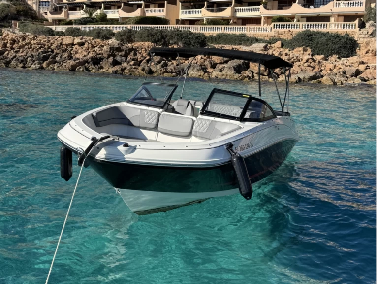Location bateau Club Nàutic Santa Ponsa pas cher VR5