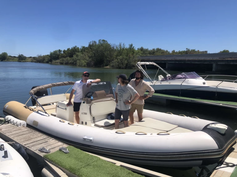 Location Semi-rigide à Carnon-Plage - Zodiac Club 750