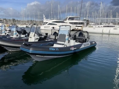 Yacht charter Brest cheap Pro 7