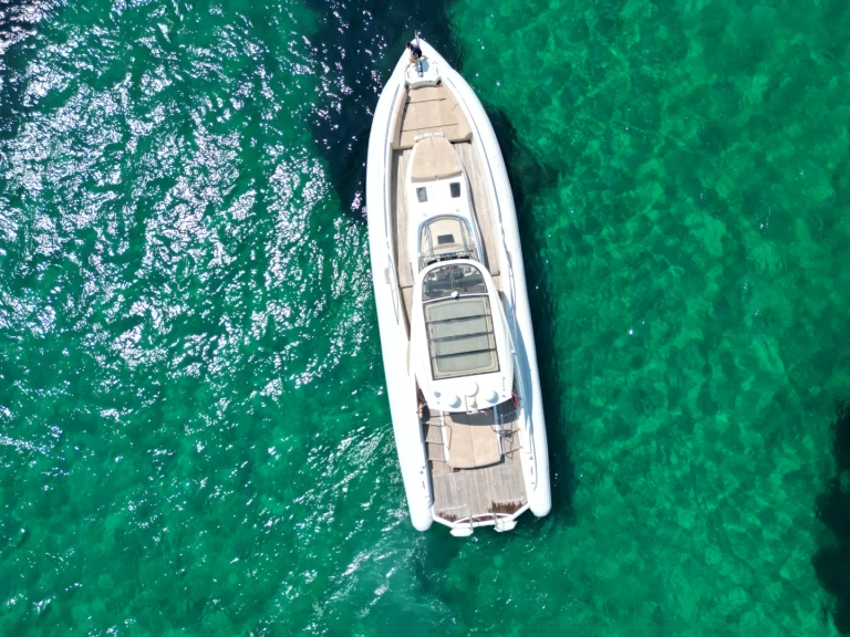 Louer Yacht avec ou sans skipper ISOLA à Porto-Vecchio