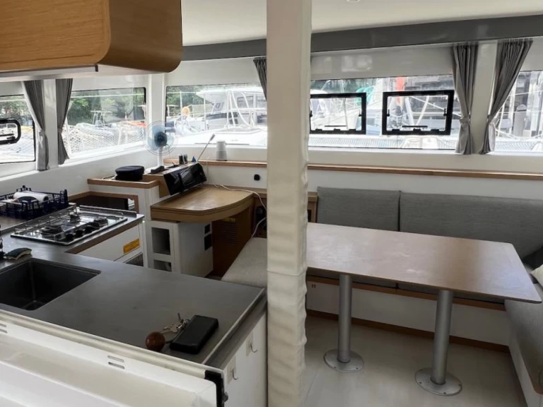 Location Catamaran Bénéteau avec permis