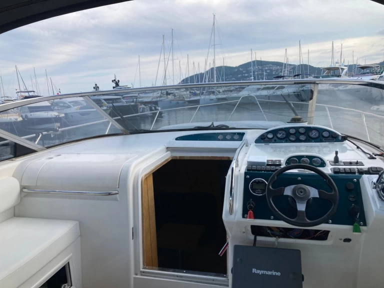 Fairline Targa 38 a louer à Mandelieu-la-Napoule