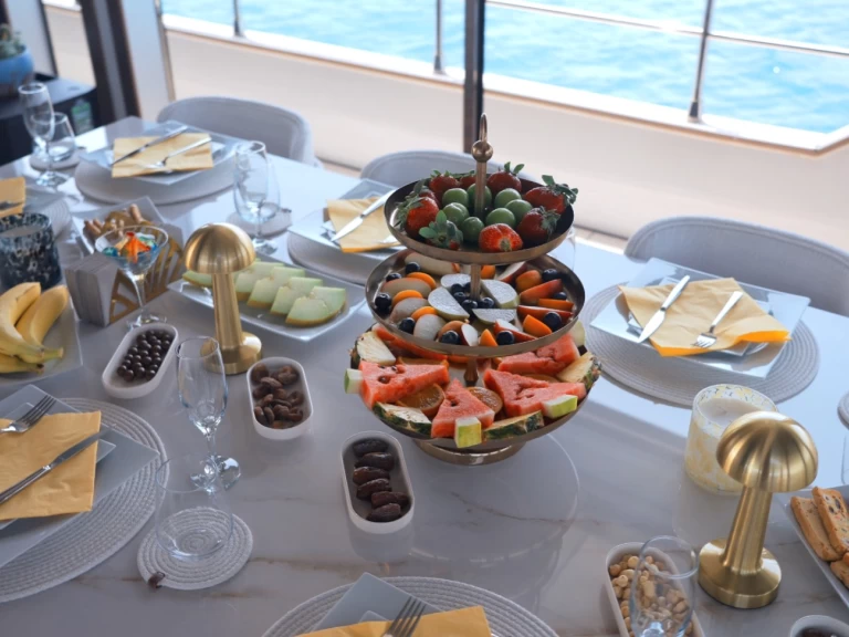 Louez un  Luxury Catamaran à Torba