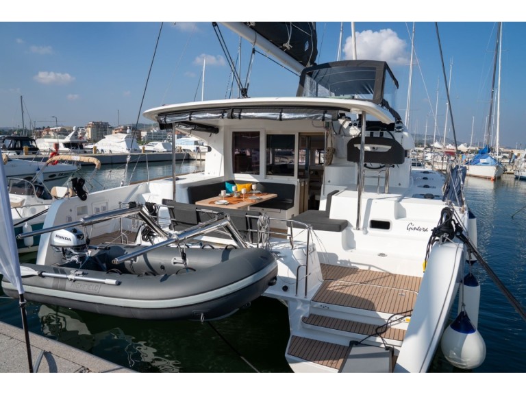 Location bateau Lagoon Lagoon 46 à Porto San Giorgio sur Samboat