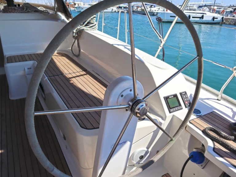 Location bateau Ligia pas cher Cruiser 46