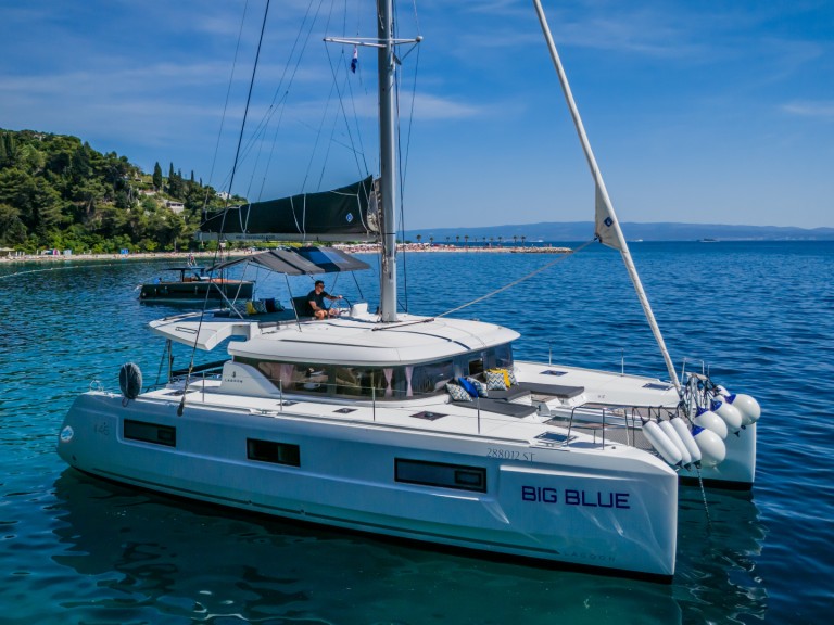 Location Catamaran Lagoon avec permis