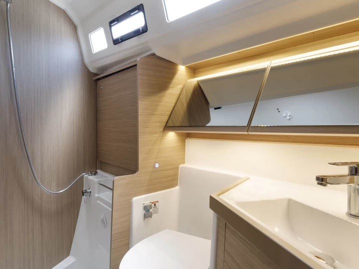 Location à Álimos - Bénéteau Oceanis 40.1 sur SamBoat